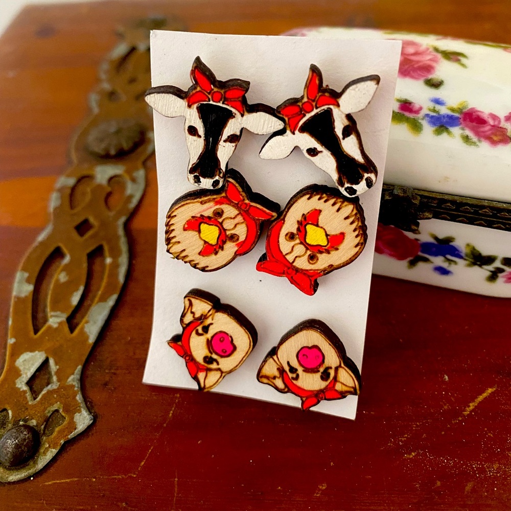 Wooden animal earrings, set of 3
